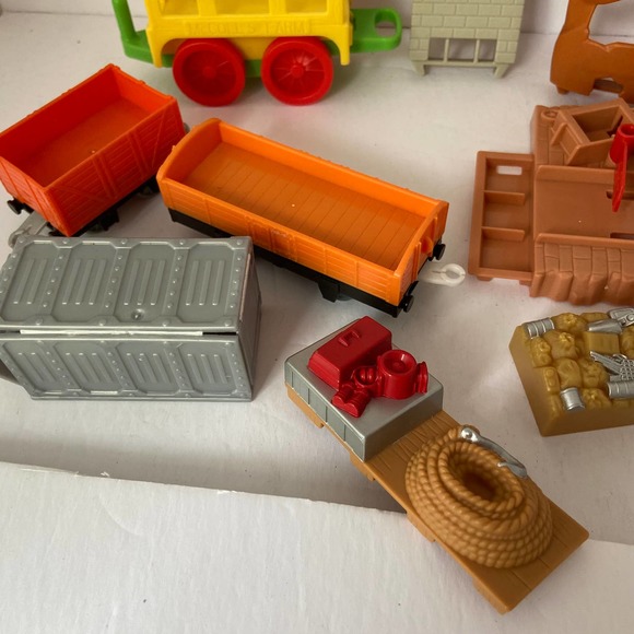 Fisher Price Thomas & Friends Replacement Cars & Parts - Picture 5 of 5